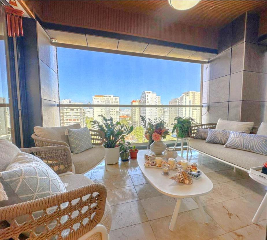 Vista de modernos apartamentos en Piantini con ubicación estratégica y acabados de lujo